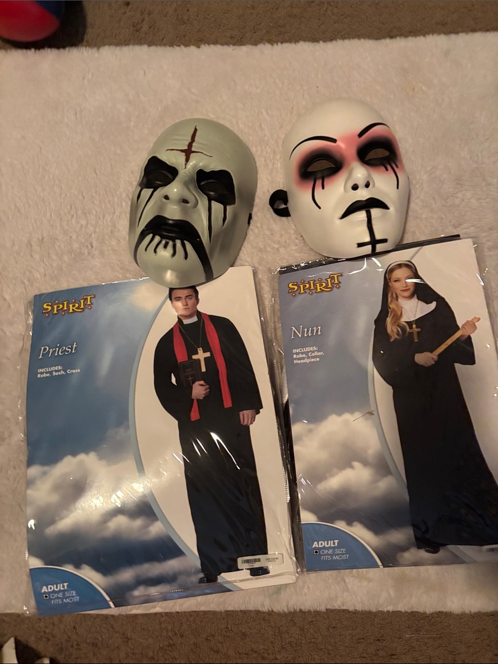 Couples costume with masks